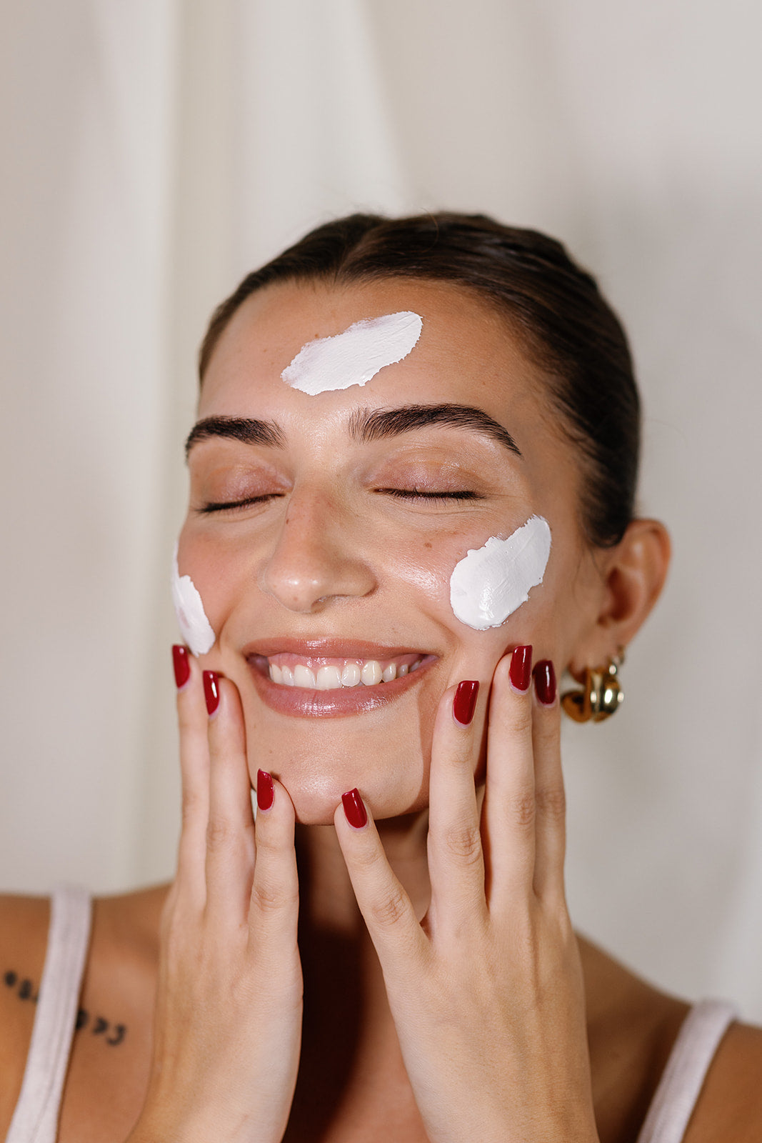 Vegan skin care routine, plant-based skin care products, natural beauty products, eco-friendly skin care, vegan acne solutions, clean beauty essentials, non-toxic vegan skincare, sustainable skin care, organic skin care for glowing skin, cruelty-free skin care, best facial in Orange County, Facial Lounge Newport Beach, Orange County skin care spa, custom facials in Orange County, clean beauty facials near me, vegan facials in OC, skin care lounge in Orange County, dewy skin treatments OC, top-rated facials
